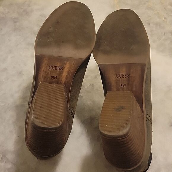 Guess Galeno Block Heel Suede Pull On Ankle Chelsea Boots Booties Khaki 6.5 - Picture 8 of 11